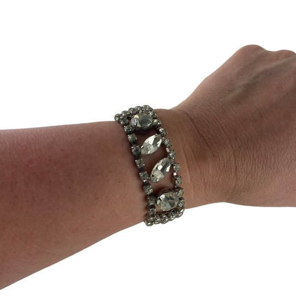Vintage Art Deco Juliana Bracelet Clear Rhinestones Silver Tone - Picture 5 of 5